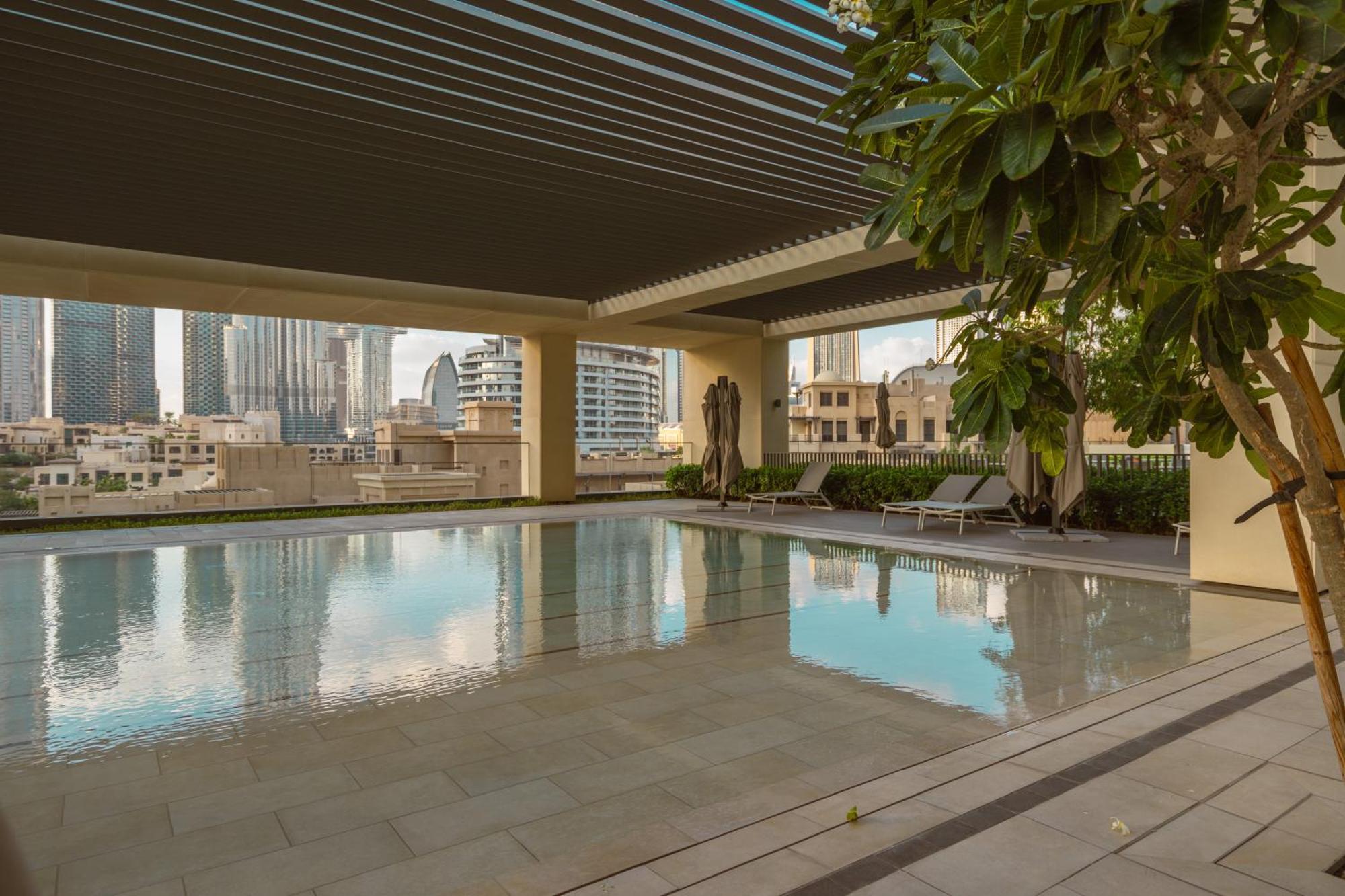 Prime Retreats @ Burj Royale By Emaar Apartment Дубай Екстериор снимка