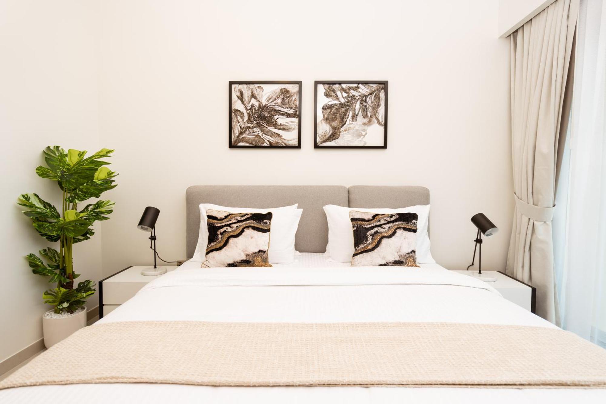 Prime Retreats @ Burj Royale By Emaar Apartment Дубай Екстериор снимка